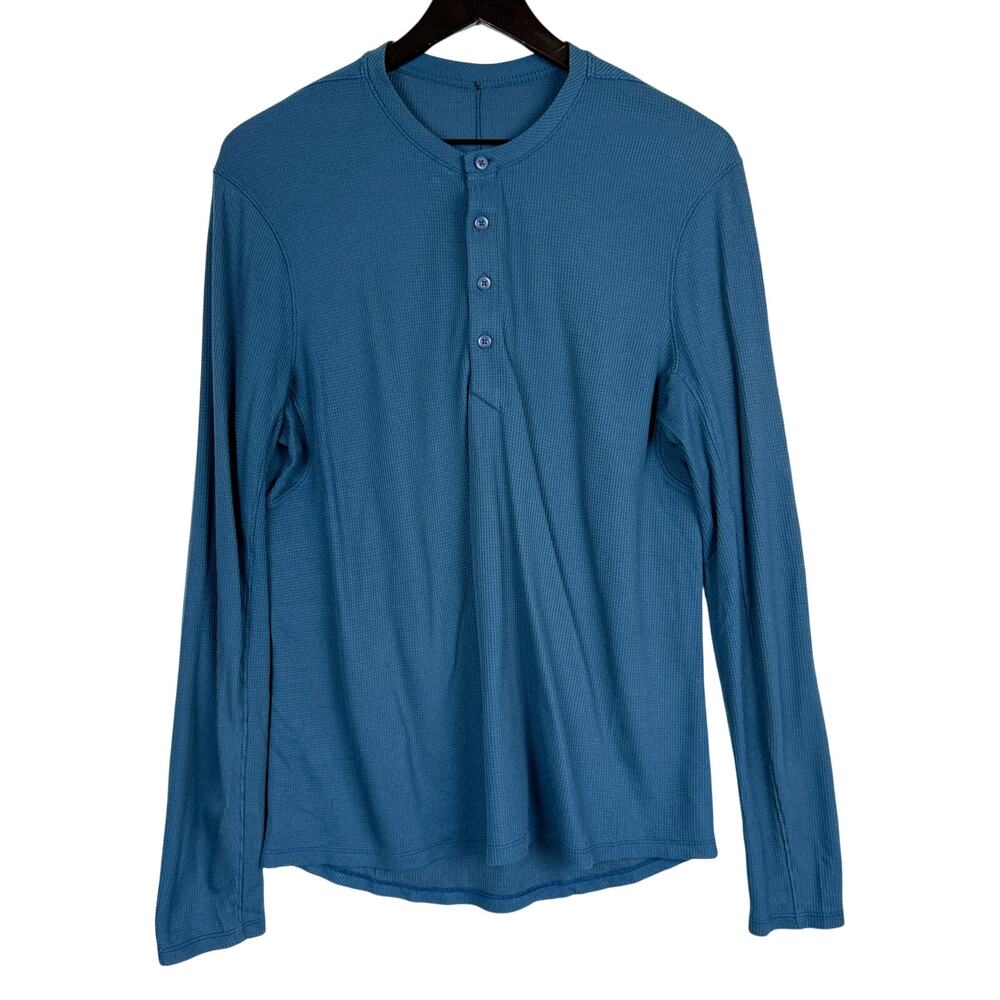Lululemon Men's Shift Stitch Long Sleeve Henley Waffle Knit Blue - M